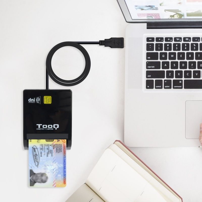 Leitor Smart Card DNI e Cartão de Cidadão TooQ Preto 1